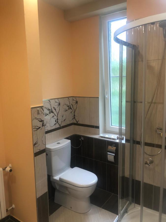 Korycany Dnm Inn מראה חיצוני תמונה