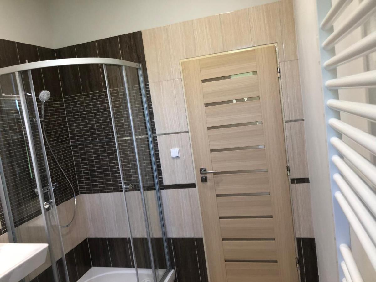 Korycany Dnm Inn מראה חיצוני תמונה
