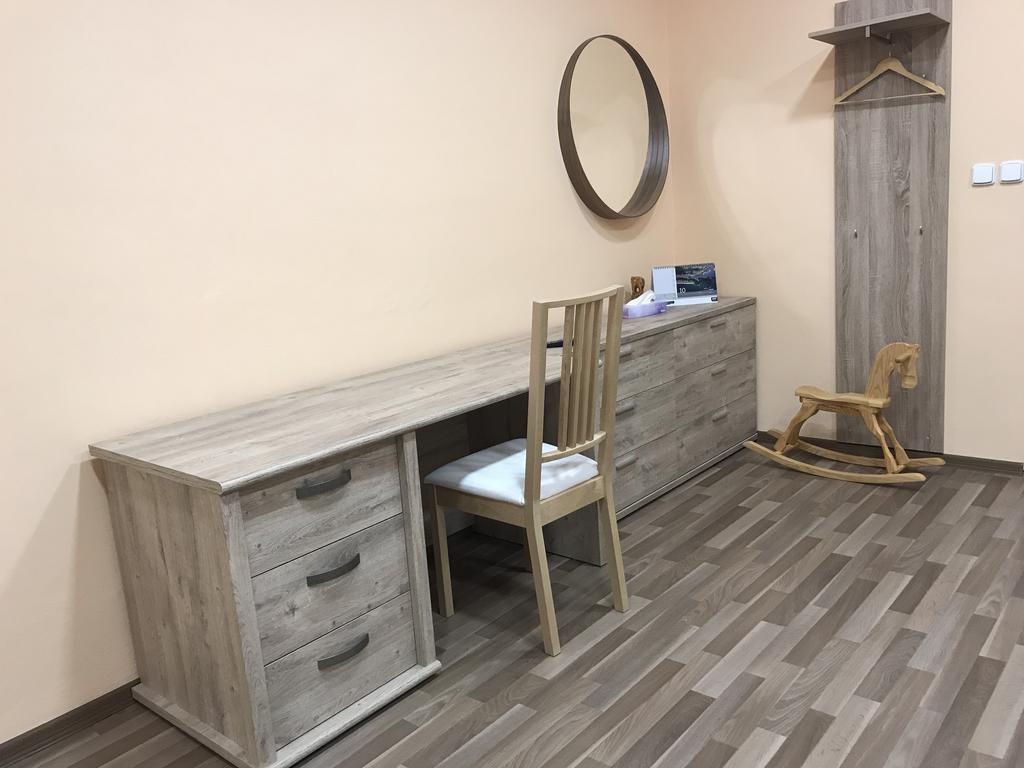 Korycany Dnm Inn מראה חיצוני תמונה